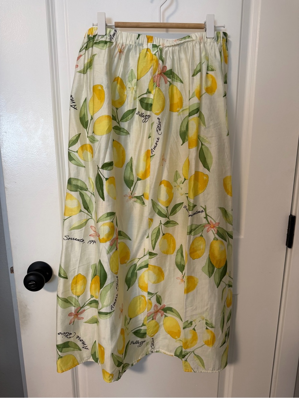 H&M lightweight Women’s Lemon Print Midi Skirt - Picture 3 of 5